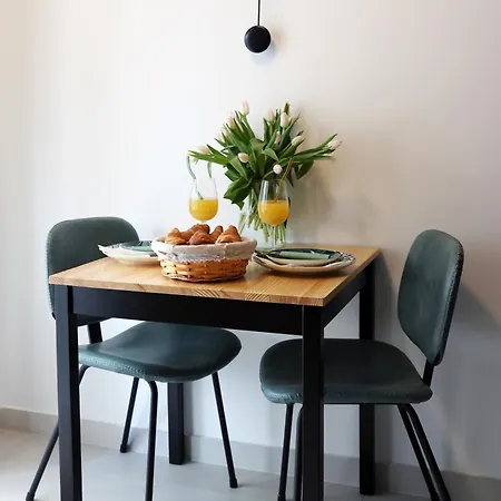 The Linden Tree Apartment